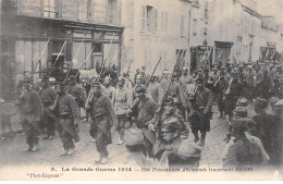 51 - REIMS - SAN37438 - Prisonniers Allemands Traversant Reims - Reims