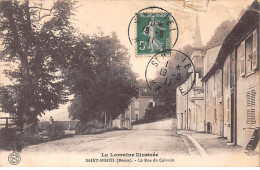 55 - SAINT MIHIEL - SAN43684 - La Rue Du Calvaire - En L'état - Saint Mihiel