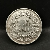 1 FRANC SUISSE ARGENT 1944 B BERNE HELVETIA DEBOUT / SWITZERLAND SILVER - 1/2 Franc