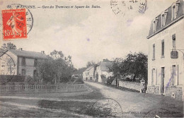 53-SAN59524-MAYENNE.Gare Et Tramways Et Square Des Buttes - Mayenne