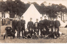 51 - N°87032 - MOURMELON LE GRAND - Militaires Devant Une Tente - Carte Photo - Mourmelon Le Grand