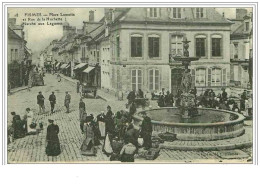 51.FISMES.PLACE LAMOTTE ET RUE DE LA HUCHETTE.MARCHE AUX LEGUMES - Fismes