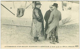 54 . N°37801.atterrissage D Un Ballon Allemand A Luneville.les Officiers Allemands. - Luneville