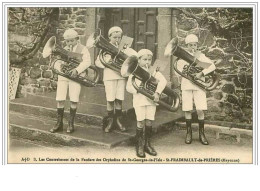 53.SAINT FRAIMBAULT DE PRIERES.LES CONTREBASSES DE LA FANFARE DES ORPHELINS DE ST GEORGES DE L'ISLE - Autres & Non Classés