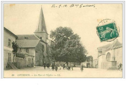 54.LIVERDUN.LA PLACE ET L'EGLISE - Liverdun