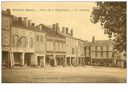 55.STENAY.n°5.PLACE DE LA REPUBLIQUE.LES ARCADES.AU BON MARCHE.QUINCAILLERIE A BETSCH.RARE - Stenay