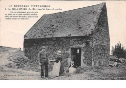 56 . N° 51764 . Ile De Groix . Le Marchand De Bouses De Vaches - Groix