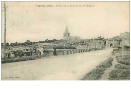 55.VAUCOULEURS.n°20495.LE PONT DE LA MEUSE ET VUE DE CHALAINES - Autres & Non Classés