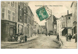 55.VAUCOULEURS.n°116.RUE JEANNE D'ARC - Autres & Non Classés