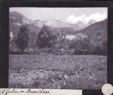 PLAQUE DE VERRE -  Photo - 05 - Hautes Alpes - SAINT JULIEN En BEAUCHENE-  Année 1890 - Diapositivas De Vidrio