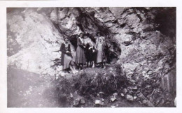 Photo Originale - 1931 - LOURDES - En Bas Du Calvaire - Places