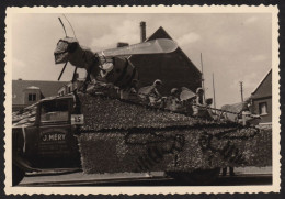 Top Photo Camion Beauvais Warluis? Paris J Méry Messageries Beauvaisiennes Char Parade Abeille Déguisements 9,6x6,6cm - Lieux