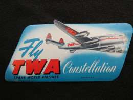 étiquette Hôtel Bagage - Fly Twa Constellation Trans World Airlines  - Avion Aviation USA   STEPétiq1 - Etiquettes D'hotels