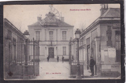 94. FONTENAY SOUS BOIS . La Mairie . Animée - Fontenay Sous Bois