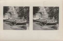 Carte Photo Stéréoscopique Année 1923  LA SUZE Bords De La Sarthe Bateau Gabare ? - La Suze Sur Sarthe