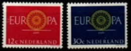 PAYS - BAS      -     EUROPA   -   1960 .    Y&T N° 726 / 727  ** - 1960