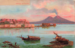 ITALIE - Napoli Col Vesuvio - Bateaux - Barques - Vue Sur La Ville - Colorisé - Carte Postale Ancienne - Napoli