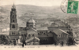 FRANCE - Le Puy - La Cathédrale - Vue Latérale - Carte Postale Ancienne - Autres & Non Classés