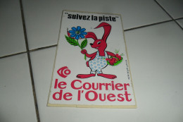 AUTOCOLLANT  PUB  Le Courrier DE L'OUEST - Pegatinas