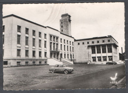 Hayange - Moselle - L'Hôtel De Ville - Voiture Ancienne - Hayange