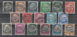 1933 - REICH / HINDENBURG   Mi No 512/528 - Used Stamps