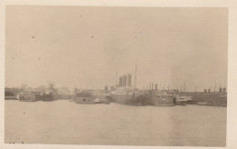3 CARTES PHOTOS NEW YORK Paquebot Bateau Quai Remorqueur Usine COLGATES CLOCK (année 1920-30 ?) - Trasporti