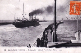 62 - Pas De Calais - BOULOGNE  Sur MER - Le Paquebot "Victoria " Sortant Des Jetées - Boulogne Sur Mer