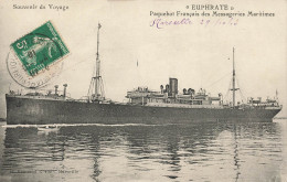 PAQUEBOT FRANCAIS DES PASSAGERIES MARITIMES "Euphrate". - Passagiersschepen