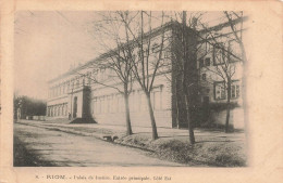 FRANCE - Riom - Palais De Justice - Entrée Principale - Côté Est - Carte Postale Ancienne - Riom