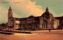 ALLEMAGNE - Wiesbaden - Hauptbahnhof-  Vue Générale - Animé - Colorisé - Carte Postale Ancienne - Wiesbaden