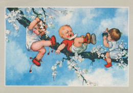 NIÑOS NIÑOS Escena S Paisajes Vintage Tarjeta Postal CPSM #PBU658.ES - Scènes & Paysages