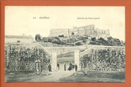 CPA 06 Alpes Maritimes - ANTIBES - Entrée Du Fort Carré - Animation, Soldats - Antibes - Oude Stad