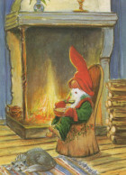 Bonne Année Noël GNOME Vintage Carte Postale CPSM #PBL761.FR - Neujahr