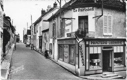 77 - DONNEMARIE EN MONTOIS - Rue De La Porte De Provins - Semi Moderne PF - Donnemarie Dontilly