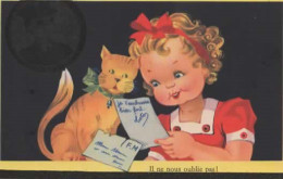 PETITE FILLE LISANT UNE LETTRE AVEC SON CHAT  COULEUR REF 16675 - Andere & Zonder Classificatie