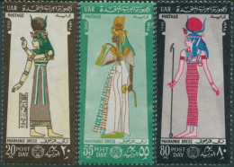 Egypt 1968 SG940-942 Post Day Pharaonic Dress Set MNH - Autres & Non Classés