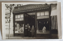 CARTE POSTALE PHOTO CPH DEVANTURE DE MAGASIN PARIS CONFECTIONS 75 - Petits Métiers à Paris