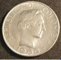 COLOMBIE - COLOMBIA - 20 CENTAVOS 1968 - Légende Continue - Grosses Lettres - KM 227 - Kolumbien