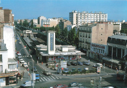 92 Bois Colombes Quartier De La Gare CPM Voiture Auto Citroen XM CX Break 2cv Renault 4L Banque BRED Magasin Soldecor - Sonstige & Ohne Zuordnung