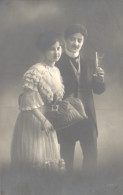 Romantic Man With Champagne Glass And Lady With Money Bags, 244/5, Pre 1940 - Couples