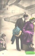 Romantic Man And Lady At Railway Station With Amor, Train, KB, A, Pre 1921 - Parejas