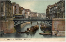 PENICHE     NANTES  EMBOUCHURE DE L ' ERDRE - Houseboats