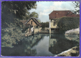 Carte Postale 10. Courteron  Ancien Moulin Sur La Seine   Très Beau Plan - Other & Unclassified