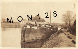 PENICHE "POMONE" FAMILLE LANGLET - PHOTO CARTE - Houseboats