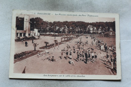 Toulouse, La Piscine Municipale Du Parc Toulousain, Les Baigneurs Sur Le Sable Et Les Douches, Haute Garonne 31 - Toulouse