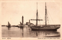 N°3708 W -cpa Sète -entrée Du Port Et Le Phare Saint Louis- - Fari