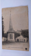 Carte Postale Ancienne ( AA5 ) De Bourg , La Pyramide , Monument De Joubert ,( Un Pli Sur La Carte ) - Andere & Zonder Classificatie