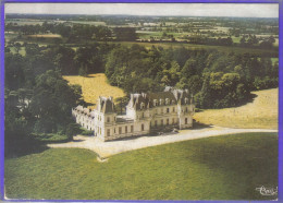 Carte Postale 49. Bourg D'Iré  Le Château  Vue D'avion  Très Beau Plan - Autres & Non Classés