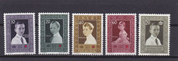 Liechtenstein 1955,cat. Zumstein 282/85 + 296 **. Croix Rouge Portraits Des Enfants Princiers. - Nuevos