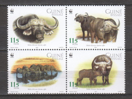 Guine Bissau 2002 Mi 2009-2012 In Block Of 4 MNH WWF - KAFFIR BUFFALO - Unused Stamps